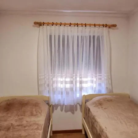 Bezhani Standard * Golem (Tirana)