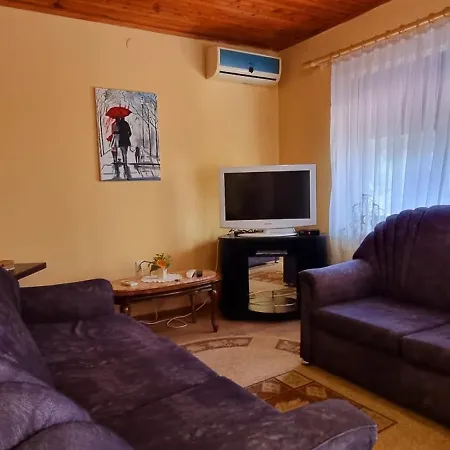 Bezhani Standard Golem (Tirana)